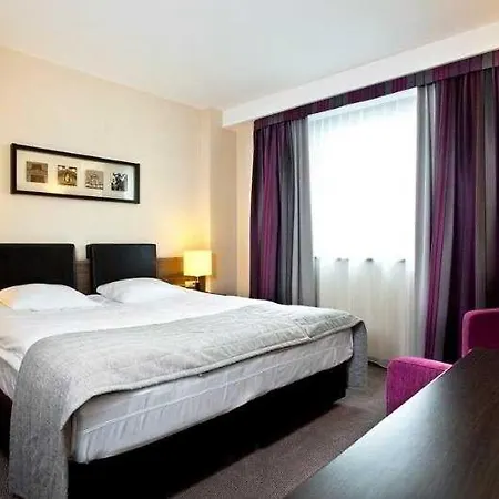 Hotel Qubus 4*