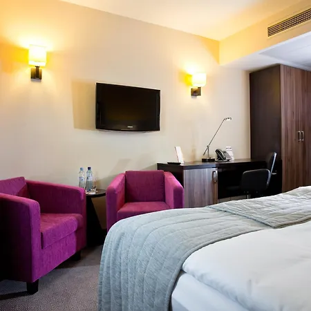 Qubus Hotel 4*