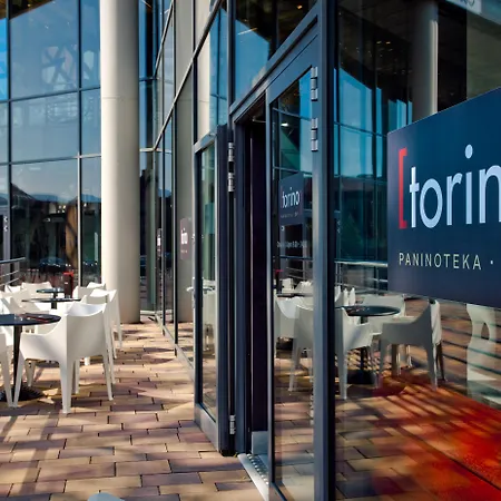 ホテル Qubus ビエルスコ・ビアバ