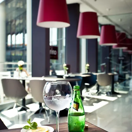Qubus Hotel