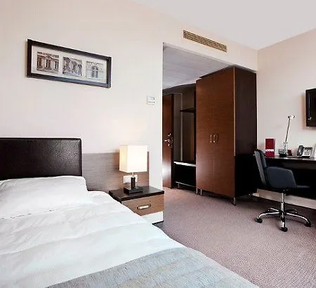 Qubus Отель 4*