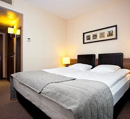 Hotel Qubus 4*